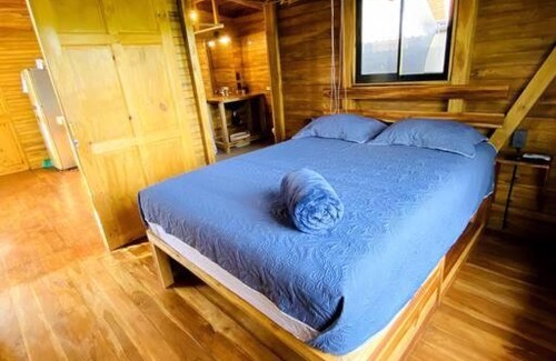 Hojancha Apartment | Hoja Azul - Sustainable teak modern cabin in Hojancha