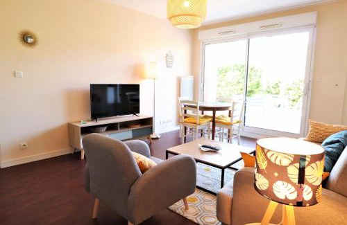 Arradon Apartment | HOLAVRE