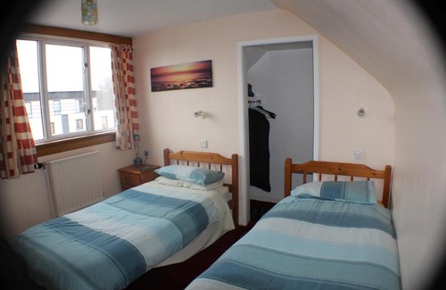 Central Aberdeen House | Holburn Guesthouse