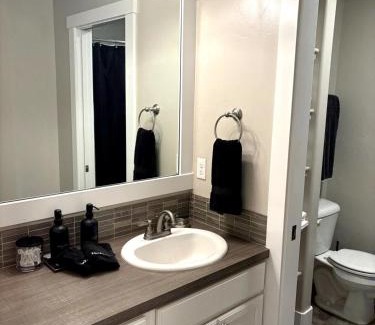 Northwest Boise City House | Hole in One Place with Hot Tub and Ping Pong