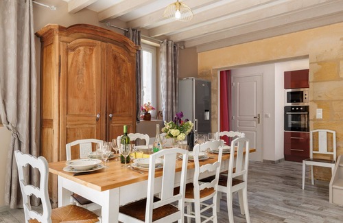 Petit-Palais-et-Cornemps House | Holiday home La Longère – Authentic stay in an organic vineyard near Saint-Émilion