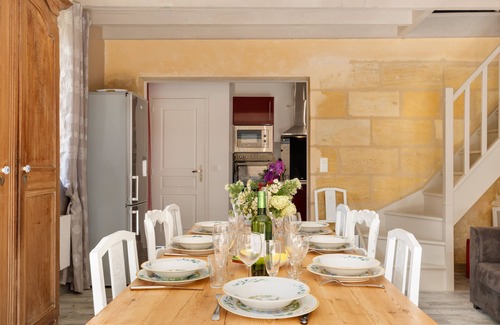 Petit-Palais-et-Cornemps House | Holiday home La Longère – Authentic stay in an organic vineyard near Saint-Émilion