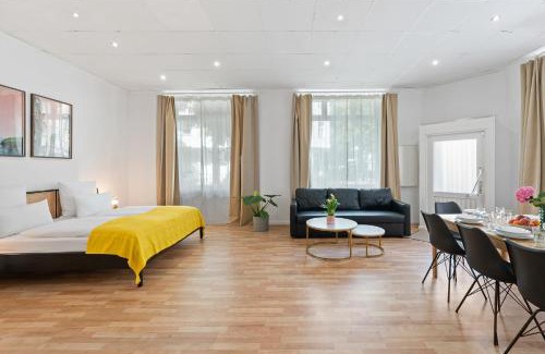 Wilmersdorf Apartment | Holiday 33 Apartment O, 4 rooms and whirlpool