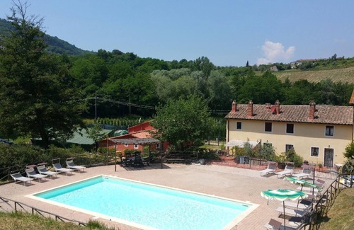 Serravalle Pistoiese Apartment | Holiday apartment Serravalle Pistoiese for 1 - 8 persons with 3 bedrooms - Holiday apartment
