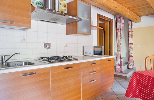 San Michele Prazzo Apartment | Holiday Apartment "Carlina Tano Di Grich" with Mountain View, Shared Terrace & 2 Balconies