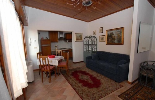 Massa Apartment | Holiday apartment Massa e Cozzile for 1 - 4 persons with 1 bedroom - Twin house