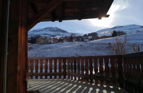 Affeier Apartment | Holiday apartment Obersaxen (all) for 1 - 8 persons with 3 bedrooms - Holiday apartment in one or mu
