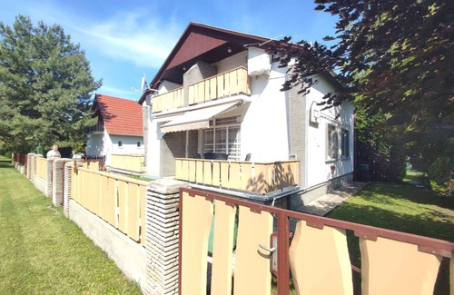Balatonfenyves Apartment | Holiday apartment close to the city center