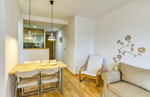 Santa Margarida Apartment | Holiday Apartment 'Aquamarina 103' with Shared Pool, Terrace & Wi-Fi