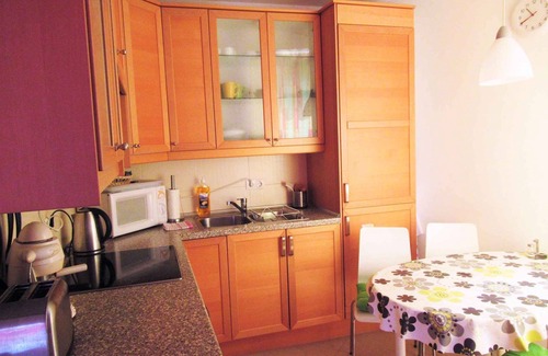 Csopak Apartment | Holiday apartment At Lake Balaton with paddling pool