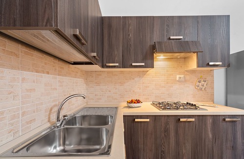 Gonnesa Apartment | Holiday Apartment "Casa Letizia" with Shared Garden & A/C