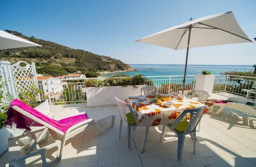 Cavoli Apartment | Holiday apartment Cavoli for 1 - 4 persons with 1 bedroom - Holiday apartment in one or multi-family