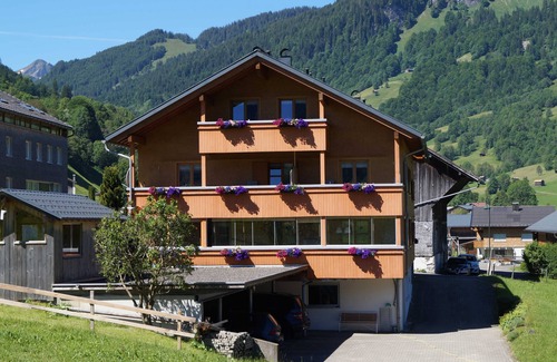 Au Apartment | Holiday Apartment Diedamskopf - Gästehaus Margreth