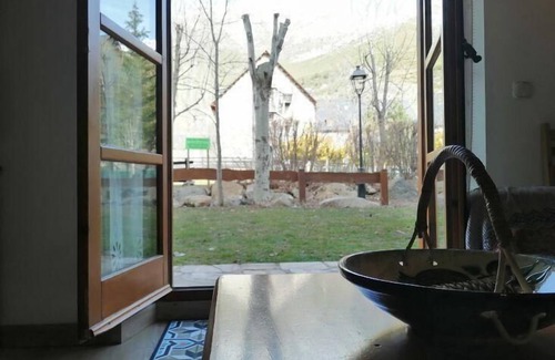 Pla de l'Ermita Apartment | Holiday apartment Caldes de Boi for 1 - 4 persons with 1 bedroom - Holiday apartment in one or multi