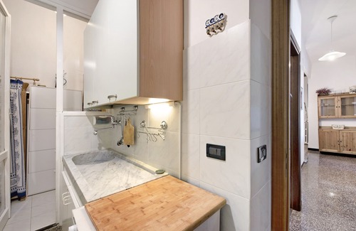Arenzano Apartment | Holiday Apartment "Europa - Arenzanohost" with Balcony