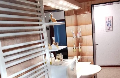 Kestrich House | Holiday apartment Feldatal for 1 - 4 persons with 2 bedrooms - Holiday house
