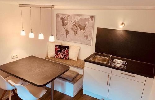 Passau Apartment | Holiday Apartment "Felix Living 2" with Wi-Fi