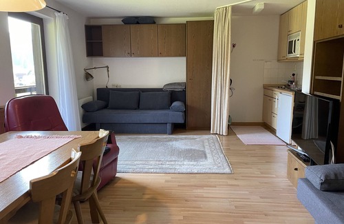 Mittelberg Apartment | Holiday Apartment Fewo 2 am Auweg with Moutain View, Shared Garden & Wi-Fi