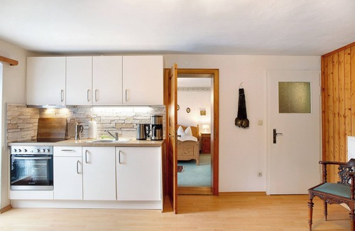Farchant Apartment | Holiday Apartment "Gästehaus Marianne" with Mountain View, Shared Terrace & Wi-Fi