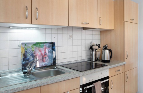 Kolker Apartment | Holiday Apartment 'Gina's Lüttje Fewo' with Large Terrace and Garden