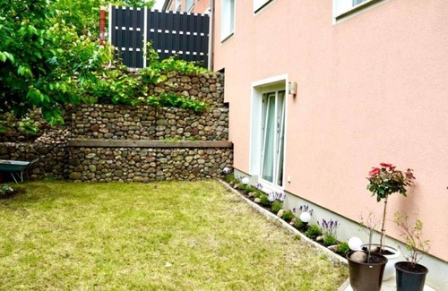 Ronneburg Apartment | Holiday apartment Hamburg for 1 - 4 persons - Holiday apartment