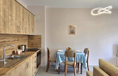 Golem Apartment | Holiday Apartment in Golem 095