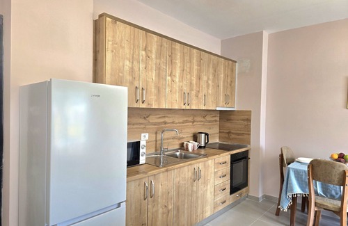 Golem Apartment | Holiday Apartment in Golem 095