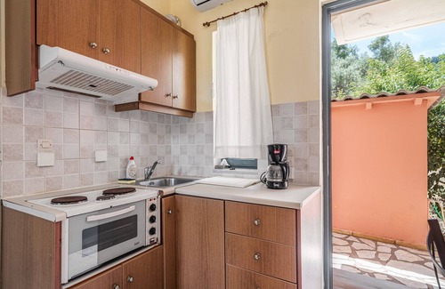 Agios Ioannis Apartment | Holiday Apartment "Ionian Breeze Studio 2" with Terraces & Wi-Fi