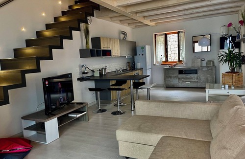Magugnago Apartment | Holiday Apartment by Lake Garda - Italy -