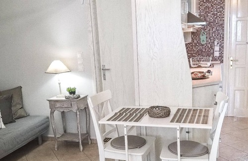 Lefkos Apartment | Holiday apartment Karpathos for 1 - 3 persons with 2 bedrooms - Holiday apartment
