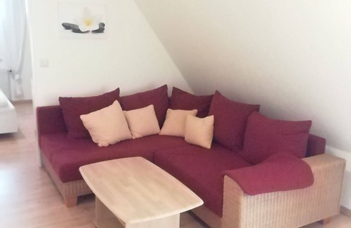 Plau am See Apartment | Holiday Apartment 'Loewe' with Wi-Fi