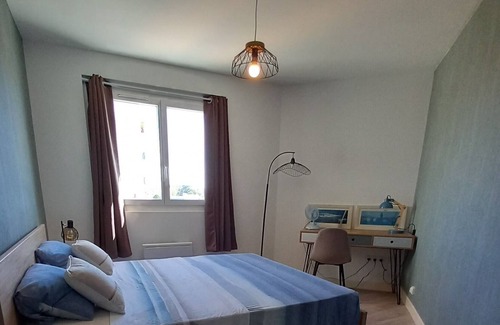Tarbes Apartment | Holiday Apartment "L'Oasis" with Mountain View, Private Terrace & Wi-Fi