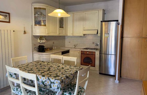 Marina di Massa Apartment | Holiday apartment mit Balkon