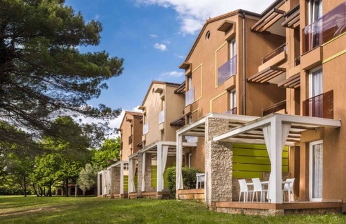 Monterol Apartment | Holiday apartment mit Pool