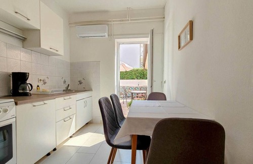 Novigrad Apartment | Holiday apartment Novigrad for 1 - 4 persons with 2 bedrooms - Holiday apartment