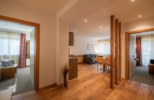 Santa Valburga Apartment | Holiday Apartment 'Pöder Gonnawand' with Mountain View, Balcony, Shared Garden & Wi-Fi