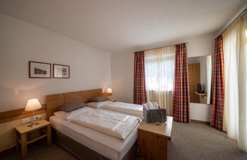 Santa Valburga Apartment | Holiday Apartment 'Pöder Gonnawand' with Mountain View, Balcony, Shared Garden & Wi-Fi