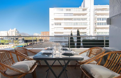 Santa Margarida Apartment | Holiday apartment Roses for 1 - 6 persons with 2 bedrooms - Holiday apartment