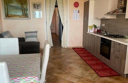 La Muddizza Apartment | Holiday Apartment "Smeraldo" with Sea View, Private Terrace & A/C