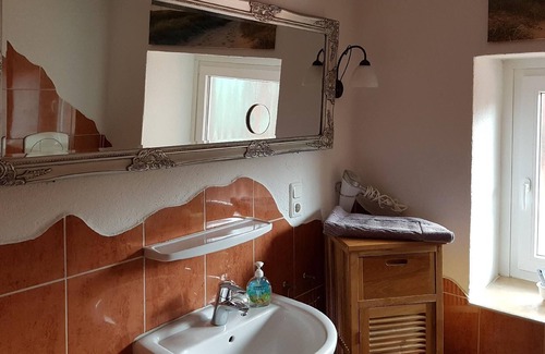 Tespe Apartment | Holiday apartment Tespe for 1 - 6 persons with 3 bedrooms - Twin house