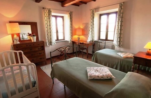 Torgiano Other | Holiday apartment Torgiano for 1 - 6 persons with 3 bedrooms - Farmhouse
