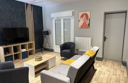Agen Apartment | Holiday Apartment "Villa Becam" with Private Terrace & Wi-Fi