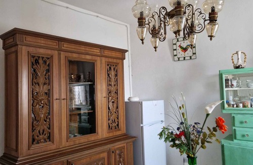 Fratte Rosa Apartment | Holiday apartment with fireplace