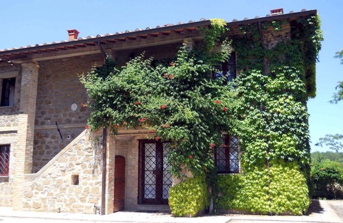 Torgiano Apartment | Holiday apartment with community pool