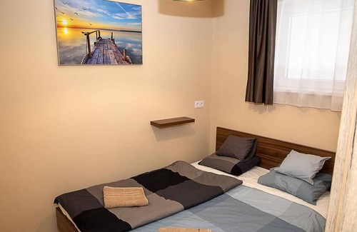 Buk Apartment | Holiday apartment with pool, air conditioning and Internet