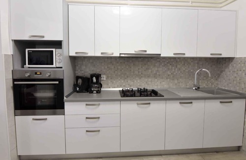 Murine Apartment | Holiday apartment with two bathrooms and two air conditioners