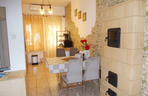 Fonyod Apartment | Holiday apartment with Wi-Fi, washing machine and dishwasher
