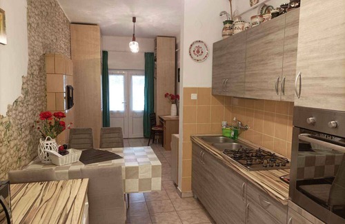 Fonyod Apartment | Holiday apartment with Wi-Fi, washing machine and dishwasher