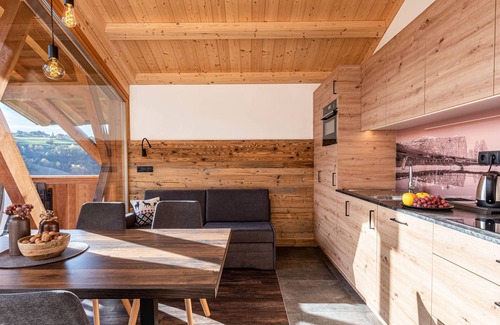 Castelrotto Apartment | Holiday Apartment "Zu Grof Morgenrot"