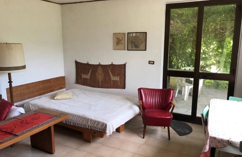Tresana Apartment | Holiday chalet with pergola and garden